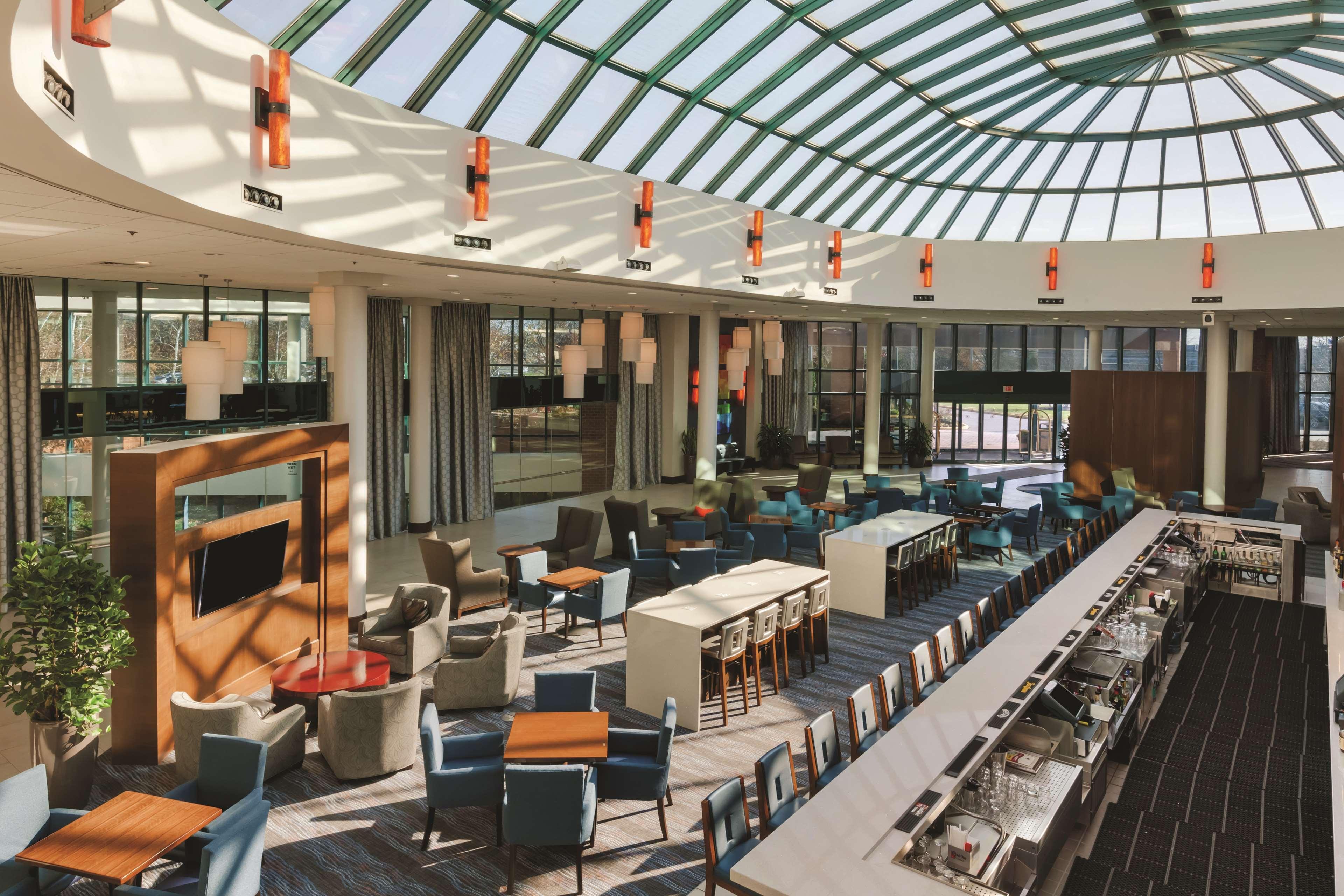 Hilton Long Island/Huntington Hotel Melville Buitenkant foto