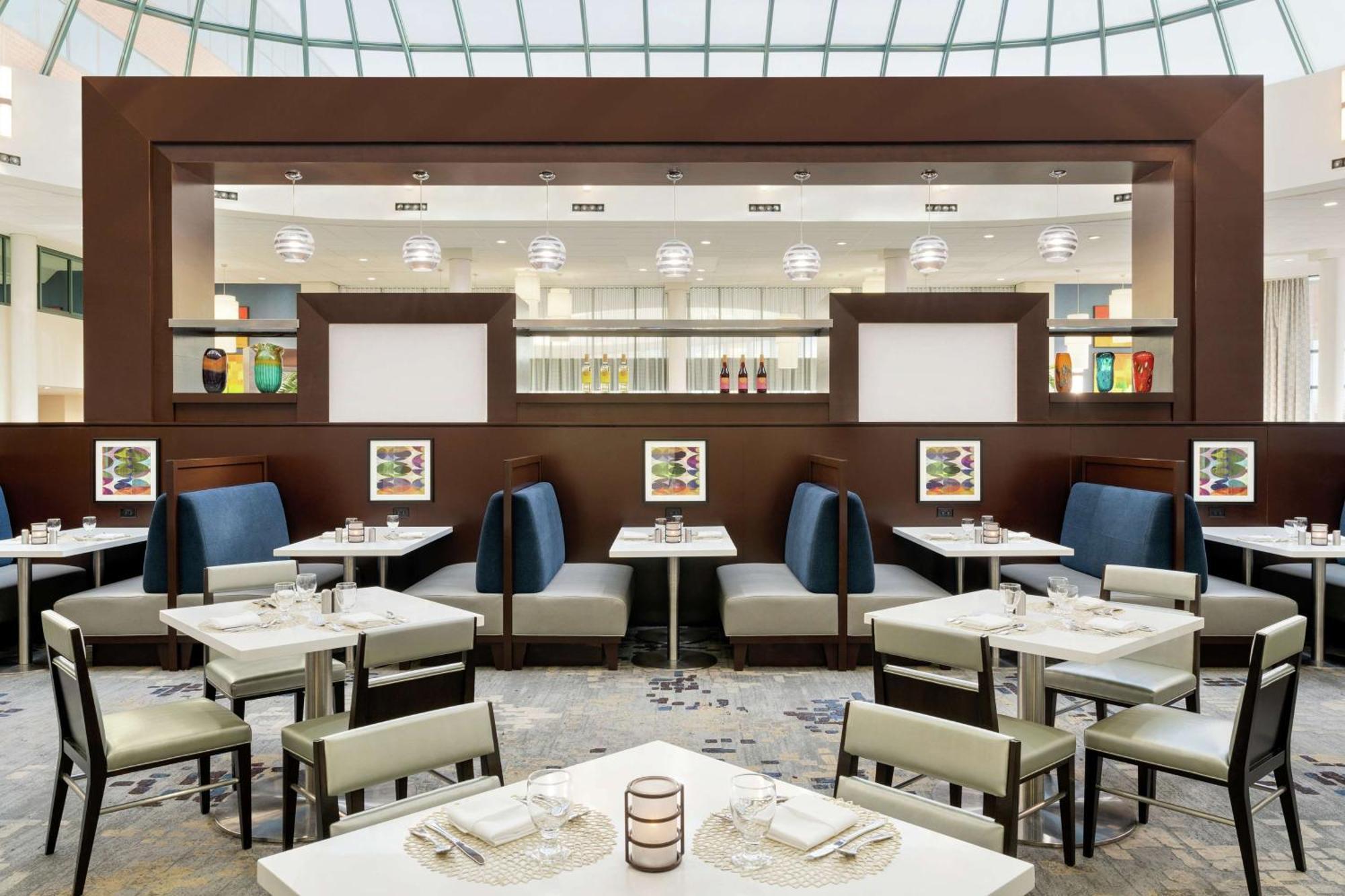 Hilton Long Island/Huntington Hotel Melville Buitenkant foto