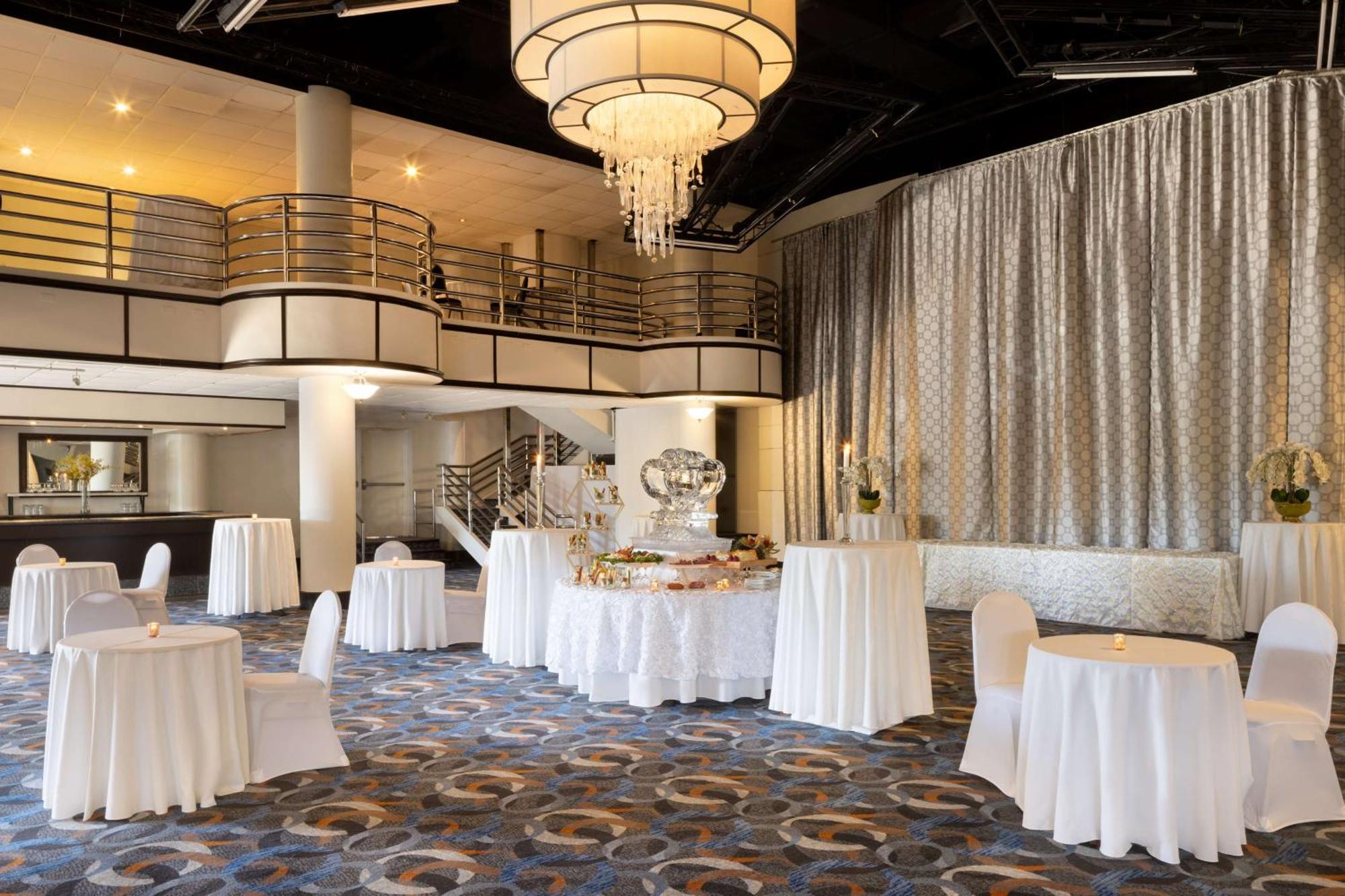 Hilton Long Island/Huntington Hotel Melville Buitenkant foto