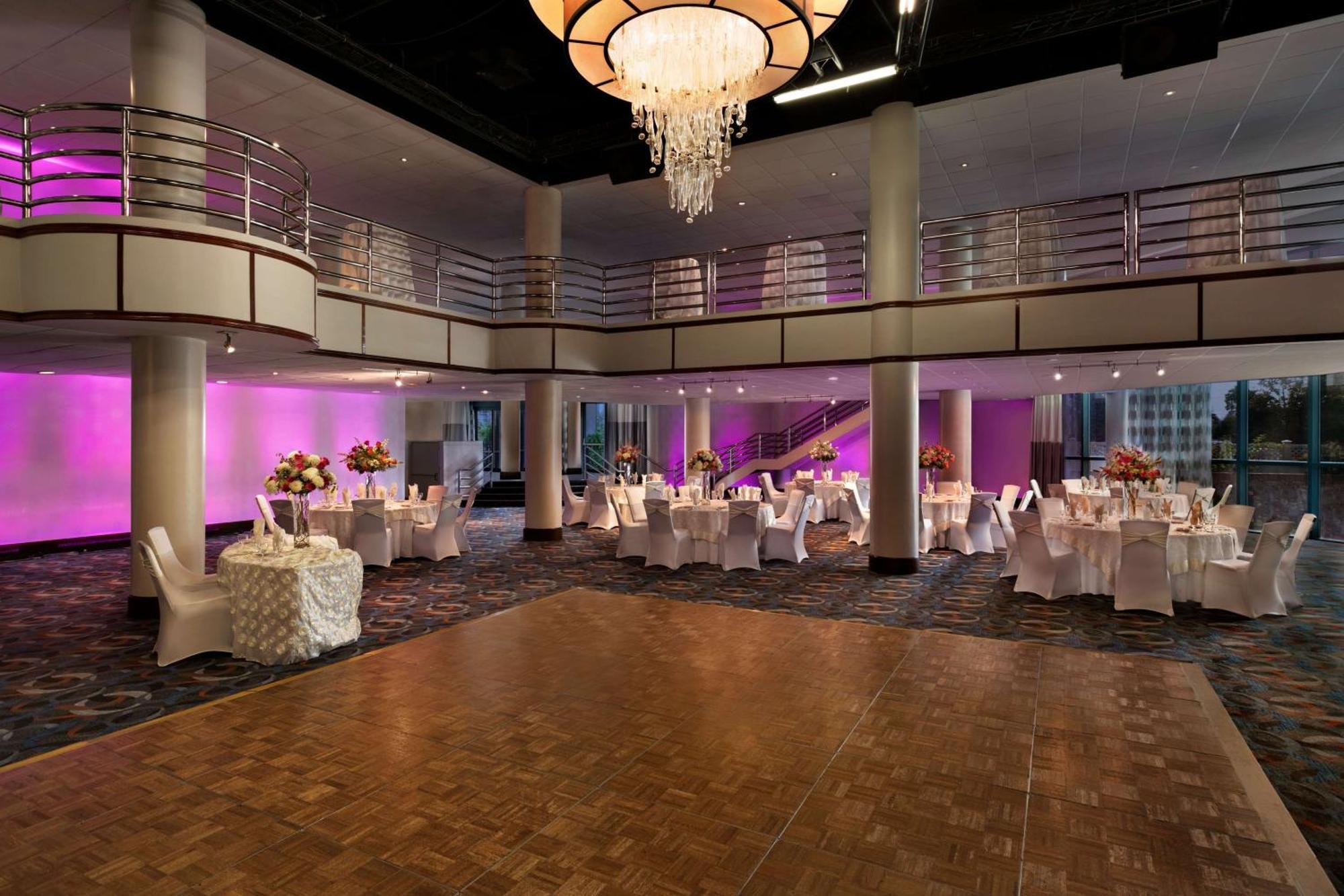 Hilton Long Island/Huntington Hotel Melville Buitenkant foto